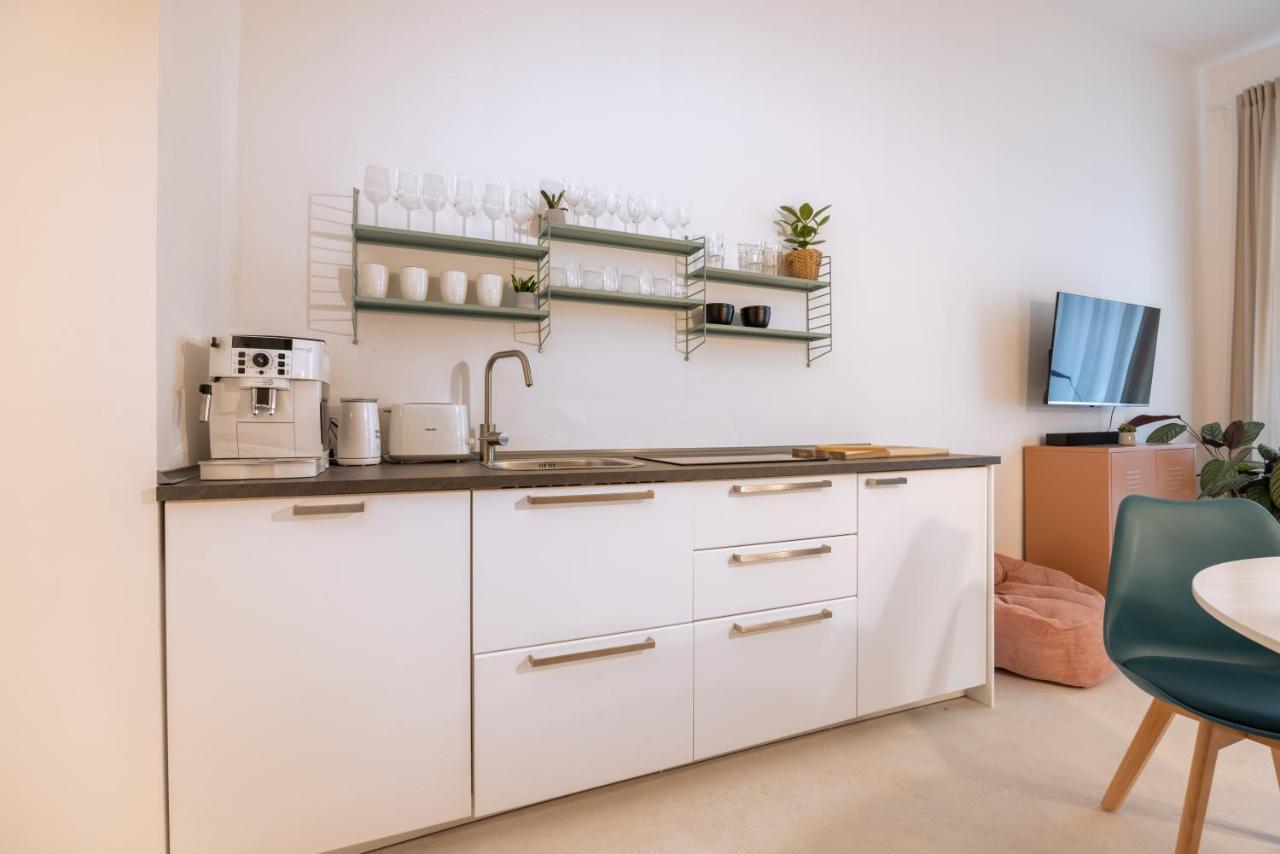 Great 2-Room Apartment Берлин Экстерьер фото