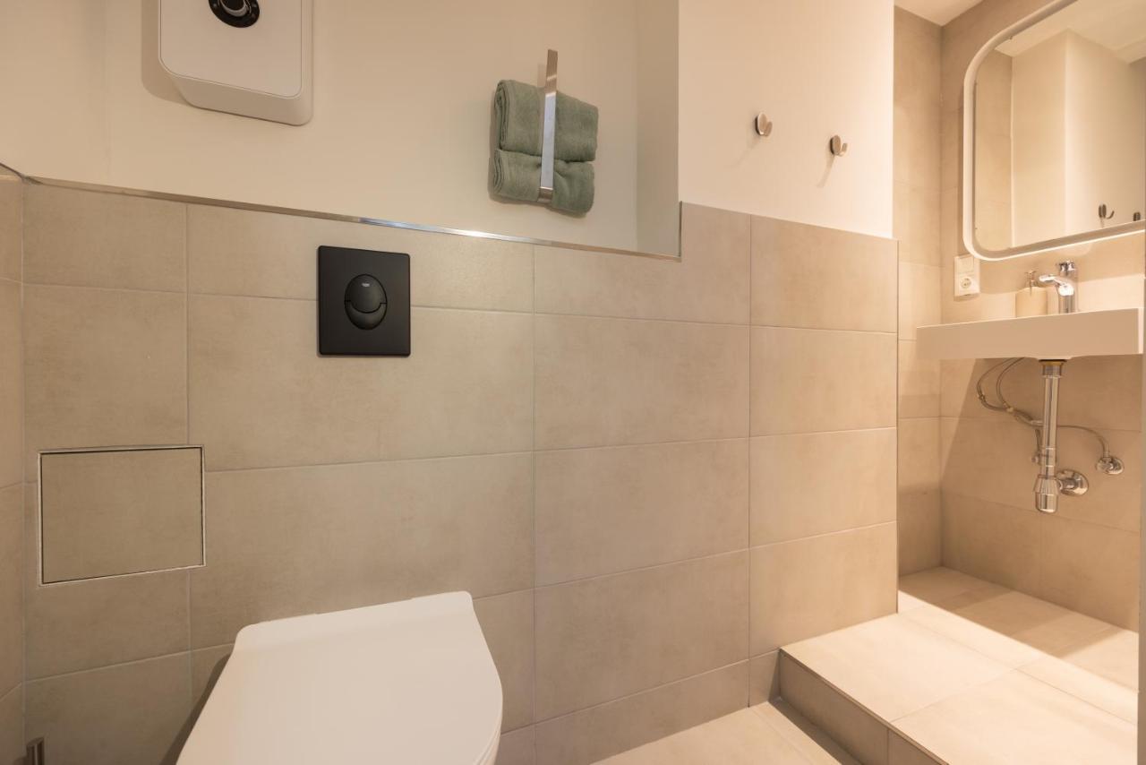 Great 2-Room Apartment Берлин Экстерьер фото